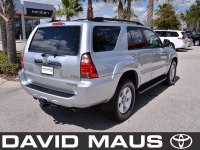 toyota 4runner 2006 silver suv sr5 gasoline 8 cylinders rear wheel drive automatic 32771