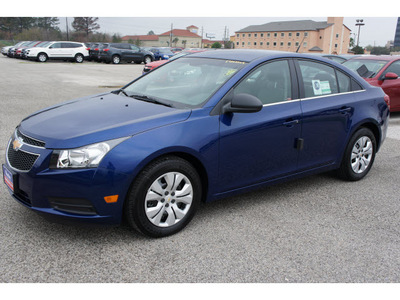 chevrolet cruze 2012 blue ls gasoline 4 cylinders front wheel drive automatic 77090