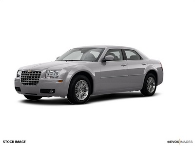 chrysler 300 2008 grey gasoline 6 cylinders rear wheel drive not specified 34731