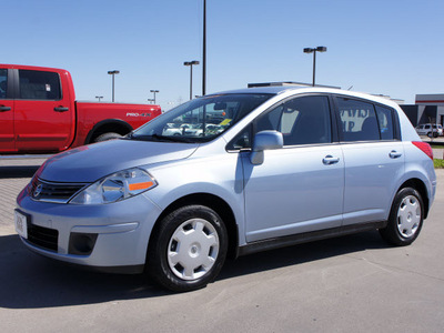 nissan versa 2011 lt  blue hatchback 1 8 s 4 cylinders automatic with overdrive 76018