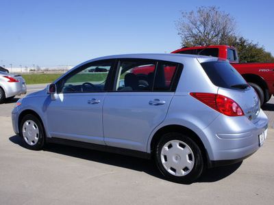 nissan versa 2011 lt  blue hatchback 1 8 s 4 cylinders automatic with overdrive 76018