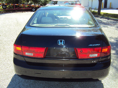 honda accord 2005 black sedan lx 4 cylinders automatic 32901