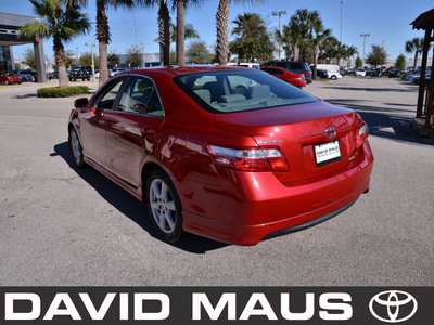 toyota camry 2009 red sedan se gasoline 4 cylinders front wheel drive automatic 32771