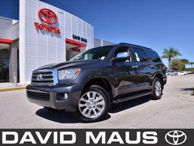 toyota sequoia 2012 gray suv limited gasoline 8 cylinders 2 wheel drive automatic 32771