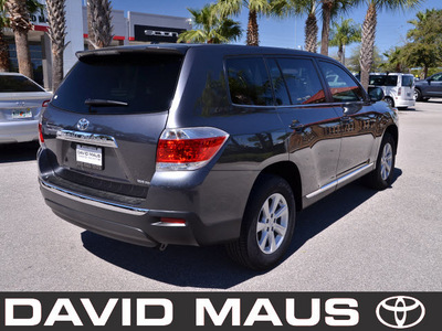 toyota highlander 2012 gray suv gasoline 4 cylinders front wheel drive automatic 32771