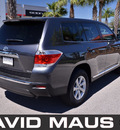 toyota highlander 2012 gray suv gasoline 4 cylinders front wheel drive automatic 32771