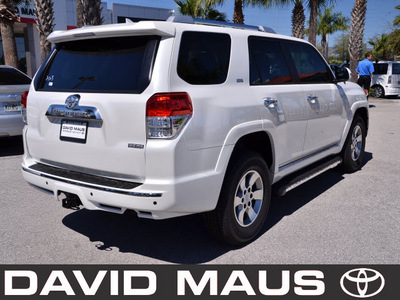 toyota 4runner 2012 white suv sr5 gasoline 6 cylinders 2 wheel drive automatic 32771