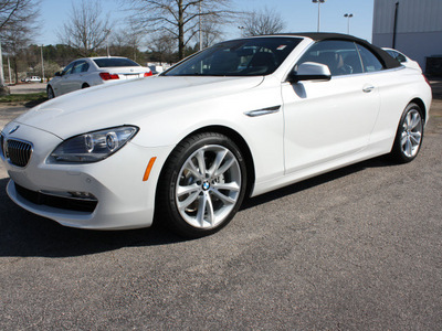 bmw 6 series 2012 off white 640i 6 cylinders automatic 27616