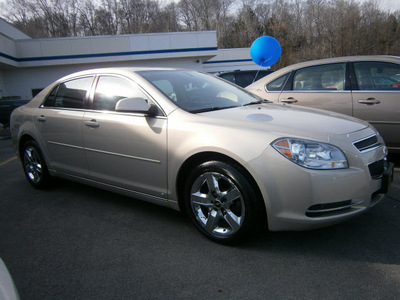 chevrolet malibu 2009 gold sedan lt 4 cylinders automatic 13502