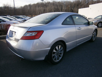 honda civic 2009 silver coupe ex 4 cylinders automatic 13502
