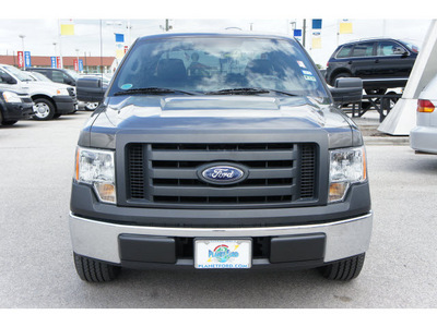 ford f 150 2009 gray xl 8 cylinders automatic 77388