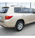 toyota highlander 2008 tan suv 6 cylinders automatic 77388