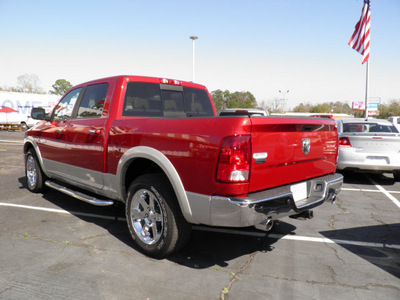 dodge ram 1500 2009 red 8 cylinders automatic with overdrive 32447