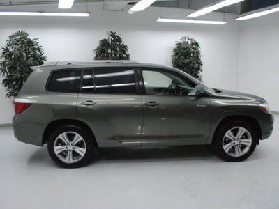 toyota highlander 2009 green suv sport gasoline 6 cylinders front wheel drive automatic 91731