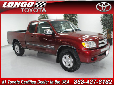 toyota tundra 2004 red sr5 gasoline 8 cylinders rear wheel drive automatic 91731