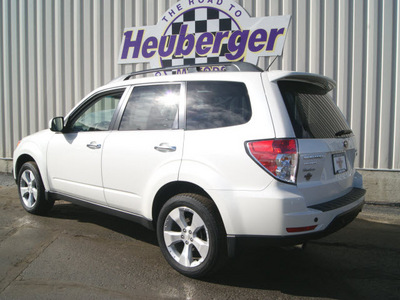 subaru forester 2010 satin white suv 2 5xt limited 4 cylinders automatic 80905