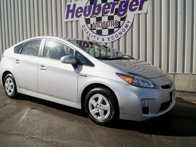 toyota prius 2010 classic silver 4 cylinders automatic 80905