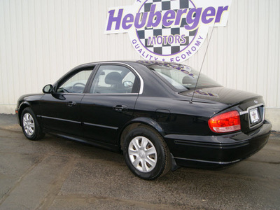 hyundai sonata 2004 black sedan 4 cylinders automatic 80905