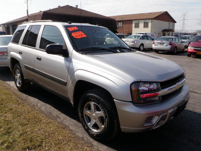 chevrolet trailblazer 2005 silver suv ls gasoline 6 cylinders 4 wheel drive automatic 14224