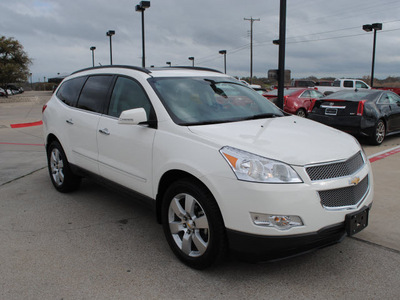 chevrolet traverse 2012 white ltz gasoline 6 cylinders all whee drive automatic 76087