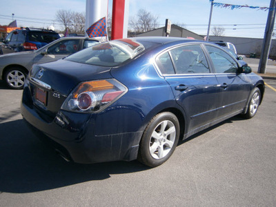 nissan altima 2009 blue sedan 4 cylinders automatic 13502