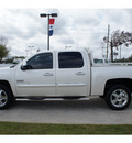 chevrolet silverado 1500 2011 white lt 8 cylinders automatic 77090