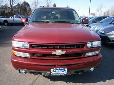 chevrolet suburban 1500 2005 red suv 8 cylinders automatic 13502