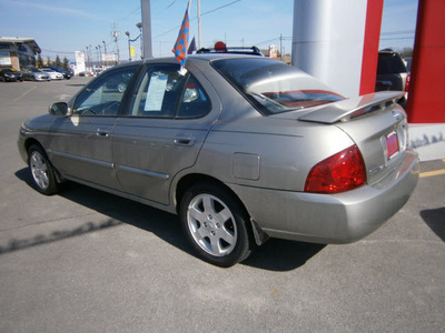 nissan sentra 2006 gold sedan 4 cylinders automatic with overdrive 13502