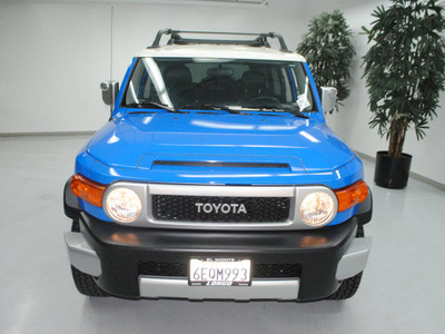 toyota fj cruiser 2008 blue suv gasoline 6 cylinders 2 wheel drive 91731