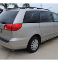 toyota sienna 2008 silver van le 7 passenger gasoline 6 cylinders front wheel drive automatic 77065