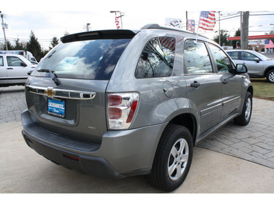 chevrolet equinox 2006 silver suv ls gasoline 6 cylinders all whee drive automatic 07702