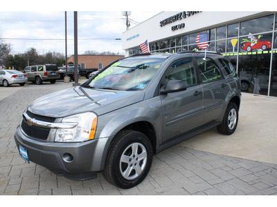 chevrolet equinox 2006 silver suv ls gasoline 6 cylinders all whee drive automatic 07702