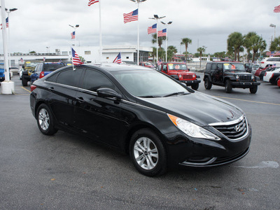 hyundai sonata 2011 black sedan gasoline 4 cylinders front wheel drive automatic 33021