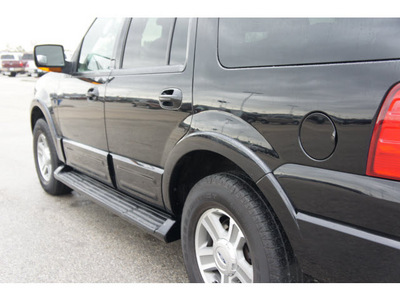 ford expedition 2004 black suv eddie bauer gasoline 8 cylinders rear wheel drive automatic 77388