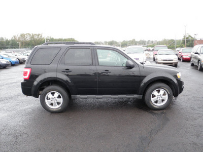 ford escape 2011 black suv xlt 6 cylinders automatic 19153