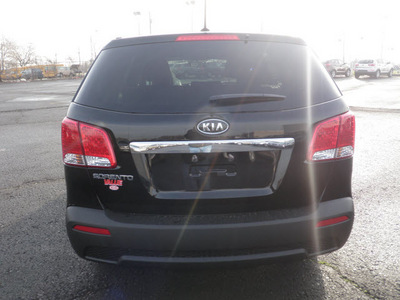 kia sorento 2012 ebony black lx gasoline 4 cylinders all whee drive automatic 19153