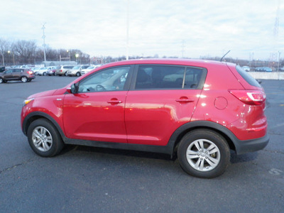 kia sportage 2011 red suv lx gasoline 4 cylinders all whee drive automatic 19153