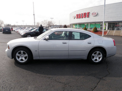 dodge charger 2010 silver sedan sxt gasoline 6 cylinders rear wheel drive automatic 19153