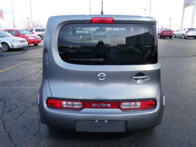 nissan cube 2009 gray suv 4 cylinders automatic 19153