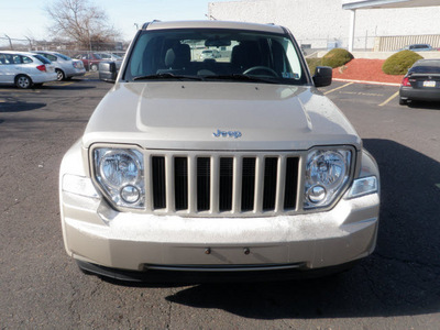 jeep liberty 2011 gold suv sport gasoline 6 cylinders 4 wheel drive automatic 19153