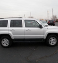 jeep patriot 2011 silver suv gasoline 4 cylinders 4 wheel drive automatic 19153