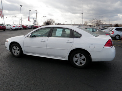 chevrolet impala 2011 white sedan lt fleet flex fuel 6 cylinders front wheel drive automatic 19153