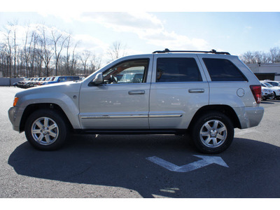 jeep grand cherokee 2009 gray suv limited gasoline 8 cylinders 4 wheel drive 5 speed automatic 08844
