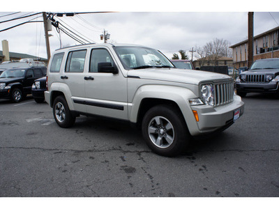jeep liberty 2008 lt  gray suv sport gasoline 6 cylinders 4 wheel drive automatic with overdrive 08844