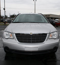 chrysler pacifica 2008 silver suv lx gasoline 6 cylinders front wheel drive automatic 27215