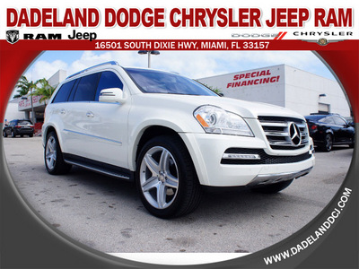 mercedes benz gl class 2011 white suv gl550 gasoline 8 cylinders all whee drive automatic 33157