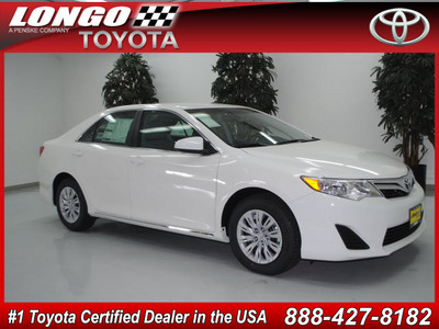 toyota camry 2012 white sedan le gasoline 4 cylinders front wheel drive automatic 91731