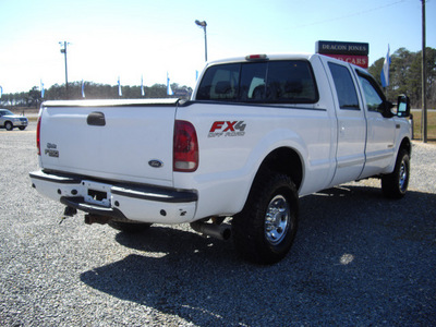 ford f 250 super duty 2004 white xlt fx4 diesel 8 cylinders 4 wheel drive automatic 27569
