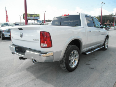 ram ram pickup 1500 2012 white laramie gasoline 8 cylinders 4 wheel drive automatic 34731