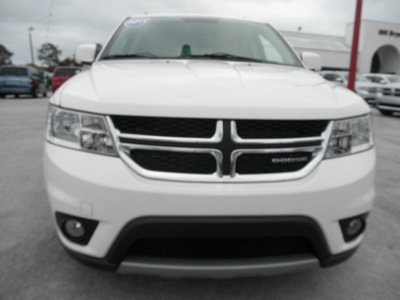 dodge journey 2011 white crew flex fuel 6 cylinders front wheel drive automatic 34731